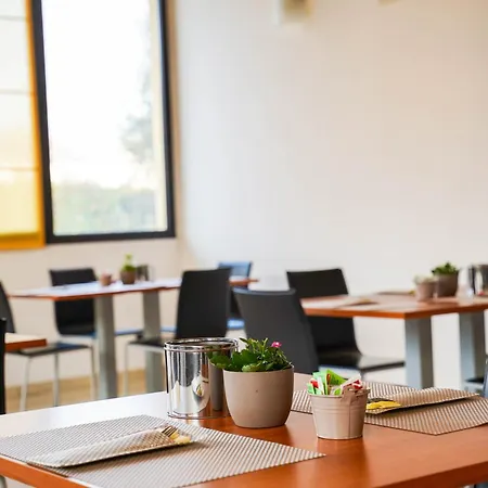 מלון La Rocca נוגרולה רוקה