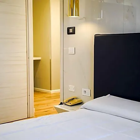 Hotel La Rocca 3*